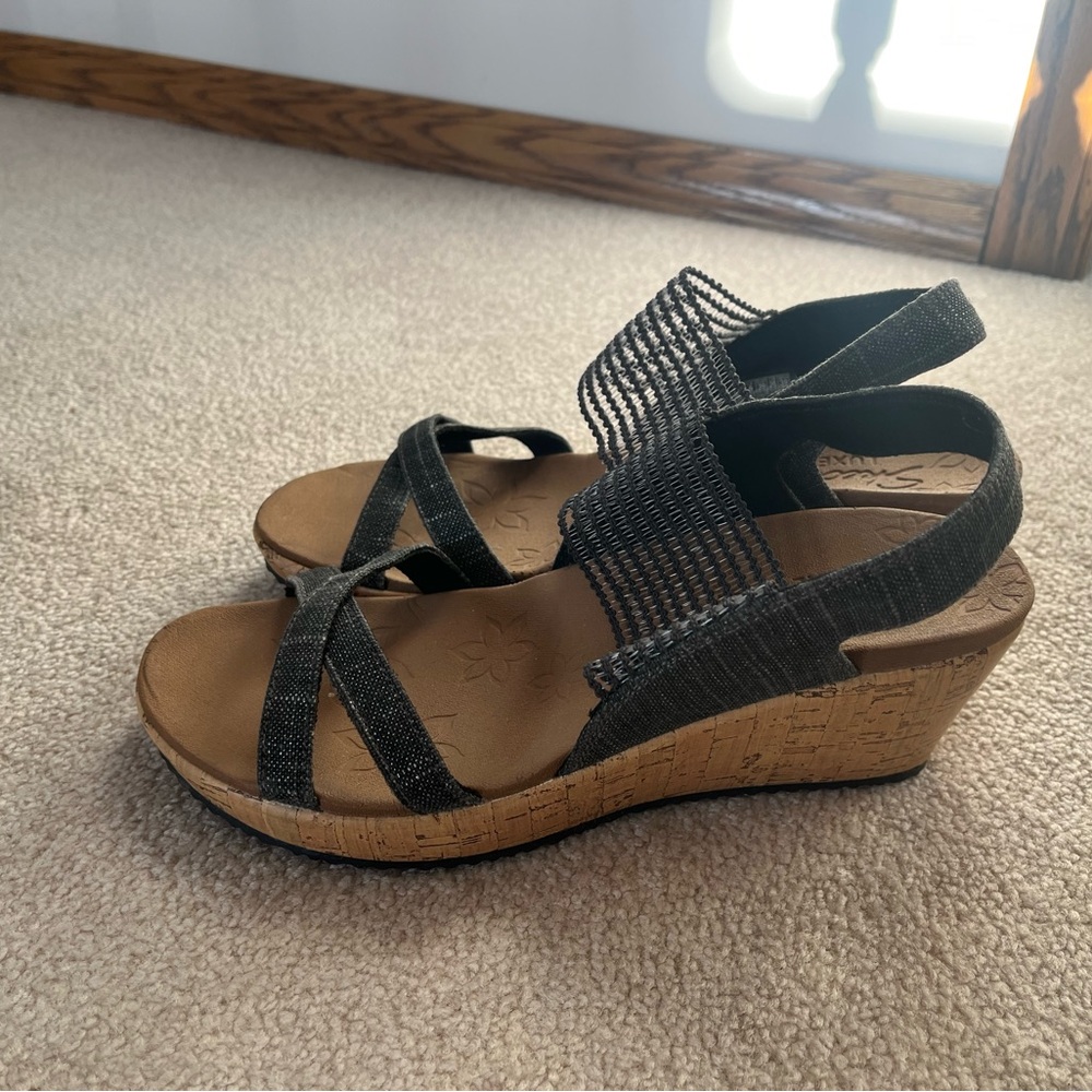 Skechers Luxe Foam Wedge Sandals